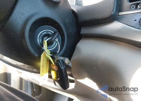 2018 Hyundai Elantra Sel z USA, uszkodzony, nr VIN 5NPD84LF4JH359499